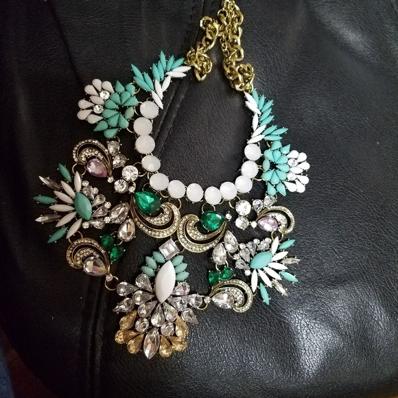 Necklace - Picture 3 of 5